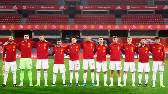 Los jugadores de la Selección española durante los instantes previos al España - Grecia en Granada