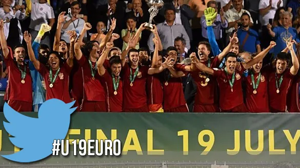 Los Sub-19 recibieron miles de mensajes de felicitación tras conquistar el Europeo