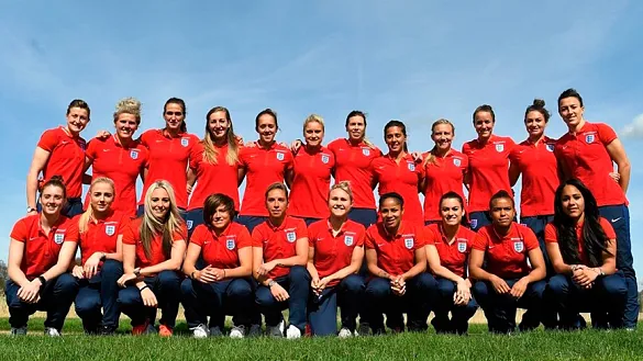 Inglaterra, rival de España, primer equipo en dar la lista para Holanda 2017