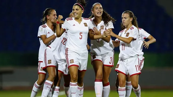 Las jugadoras de la Selección Española Sub-17 femenina celebran su primer tanto en Amán