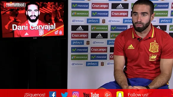 Dani Carvajal con Sefutbol