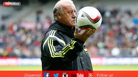 Del Bosque en un entrenamiento