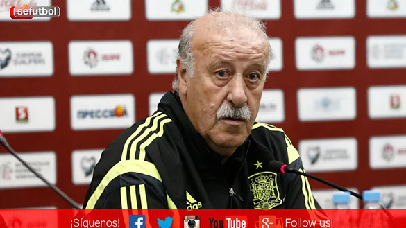 Del Bosque en rueda de prensa en Minsk