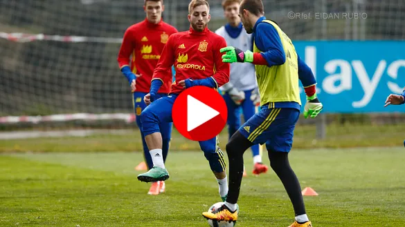 Gerard Deulofeu durante en el entrenamiento de la Selección Sub-21 en Las Rozas