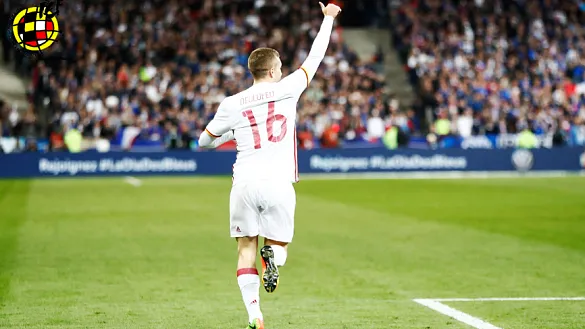 Gerard Deulofeu celebra el tanto logrado ante Francia en Saint-Denis