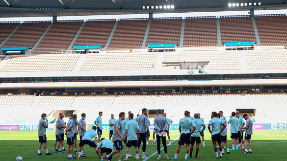 La Selección española se entrena en el estadio La Cartuja de Sevilla