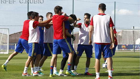 Los jugadores se ejercitaron en la Isla de Ré