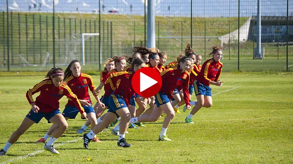 La Sub-17 femenina trabajó a las órdenes de Pedro López en el úlitmo entrenamiento antes del debut