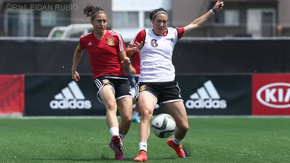 Las jugadoras españolas se esfuerzan al máximo en cada entrenamiento