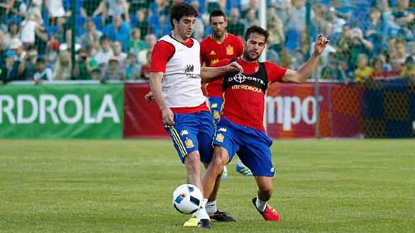 Cesc y San José en la Selección