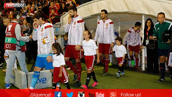 La Selección salta al terreno de juego