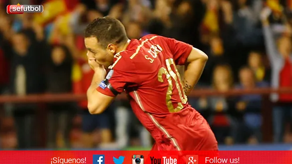 Cazorla celebra un gol