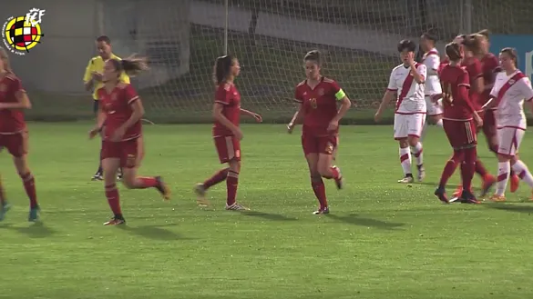 La Selección femenina entrenó ante el Rayo Vallecano Femenino