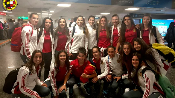 Selección Sub-19 Femenina en Budapest