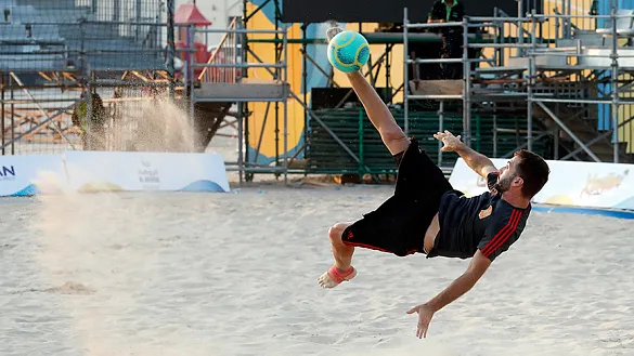Llorenç remata de chilena en Doha