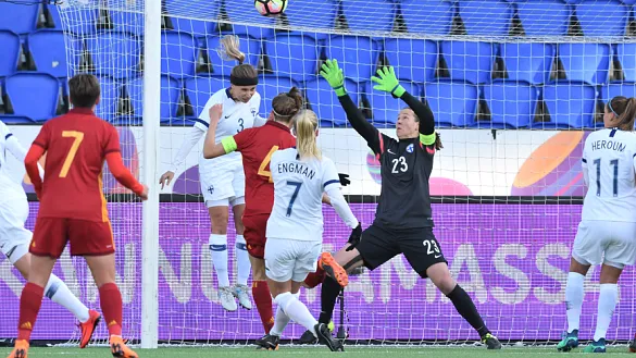 Irene Paredes marca el primer gol para la selección española en Finlandia