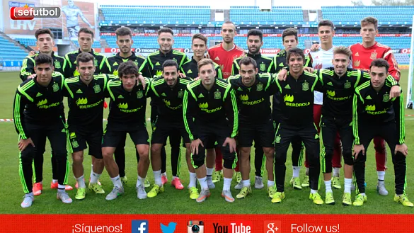 La Selección Española Sub-21 posa al completo en Estonia