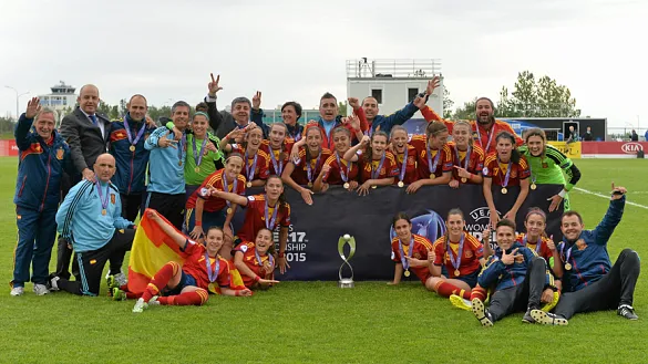 Selección española Sub-17 femenina campeona en Islandia