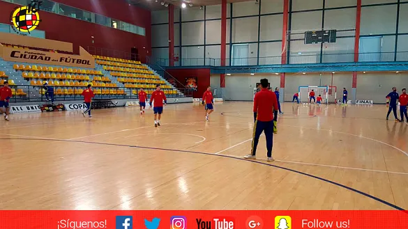 La Selección Española de Fútbol Sala vuelve al trabajo tras el partido ante Montenegro