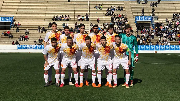 España posa contra Francia antes del partido