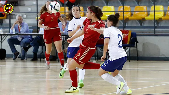 CRÓNICA | España no puede con Portugal en el último partido del Torneo de Desarrollo
