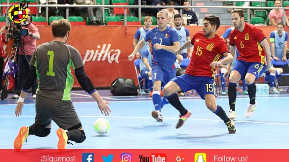 Momento del partido entre España y Moldavia disputado en Elblag (Polonia)