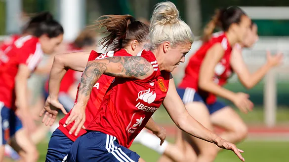 Momento del entrenamiento de la Selección española en le Touquet