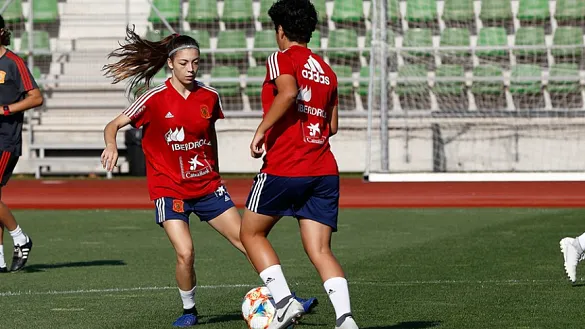 La Selección española Sub-19 se ejercita en la Ciudad del Fútbol