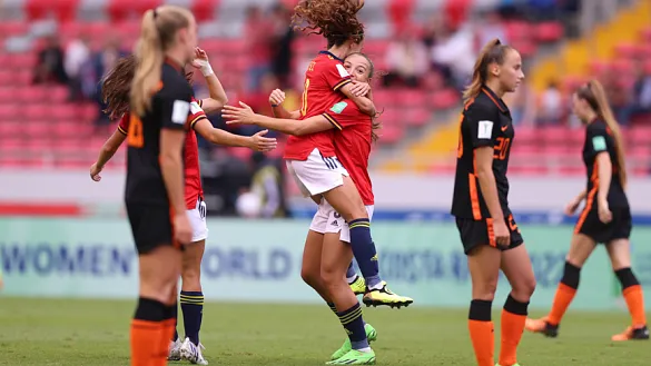 Celebración entre Inma y Júlia Bartel