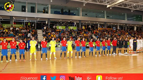 RESUMEN | Disfruta de los 5 goles que ha marcado el combinado de Fútbol Sala ante Montenegro