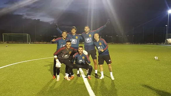 Goles y paradas de todos los colores en el entreno de la Sub-21