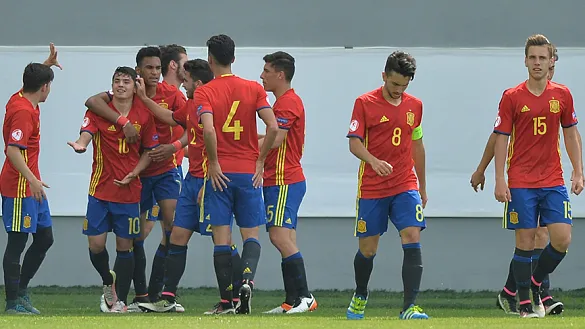 Revive los mejores momentos del encuentro que ha disputado España frenta a Italia en la tercera jornada de la Fase de grupos de la Eurocopa de Azerbaiyán
