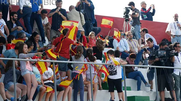 Afición española en Ré