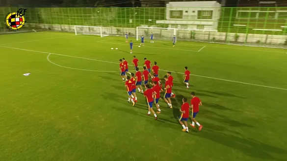 La Selección Española Sub-17 ya prepara el partido ante Irán