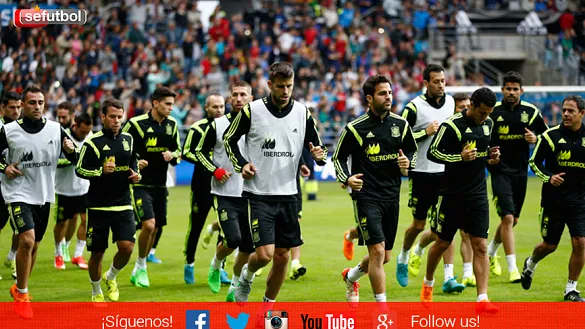 La Selección entrena en el Carlos Tartiere