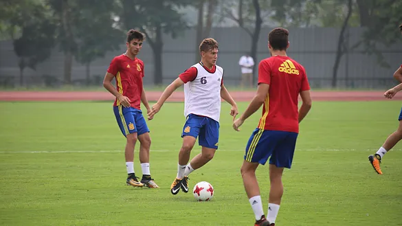 VÍDEO | ¡La Sub-17 prepara su encuentro ante Francia!