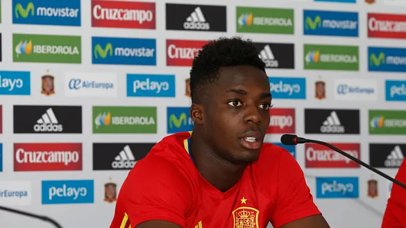 Iñaki Williams con la Selección