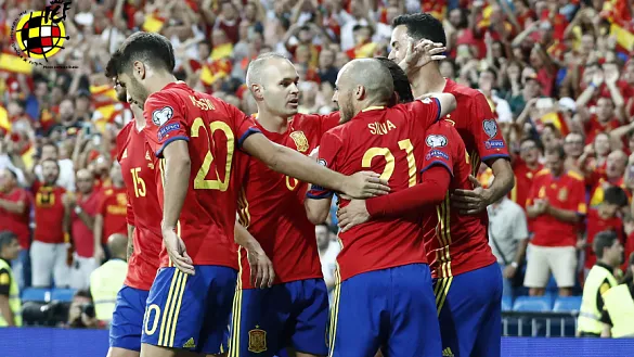 Los jugadores de la Selección española festejan uno de los tantos logrados frente a Italia 