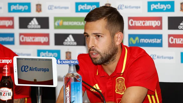 Jordi Alba en rueda de prensa