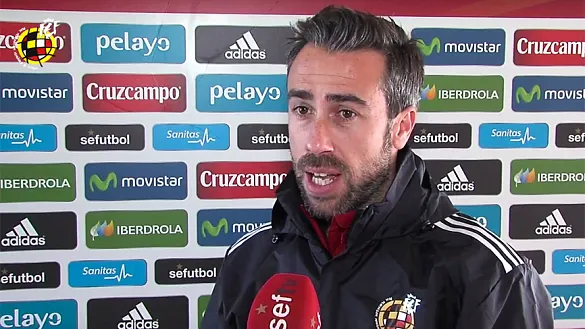 Jorge Vilda, seleccionador nacional femenino, analizó a Japón antes de la Copa Algarve