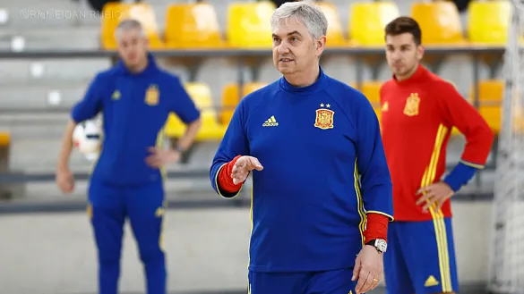José Venancio López, seleccionador nacional de fútbol sala