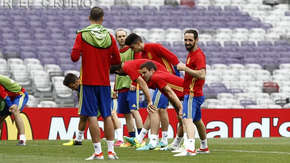 Juanfran, durante un entrenamiento con la Selección