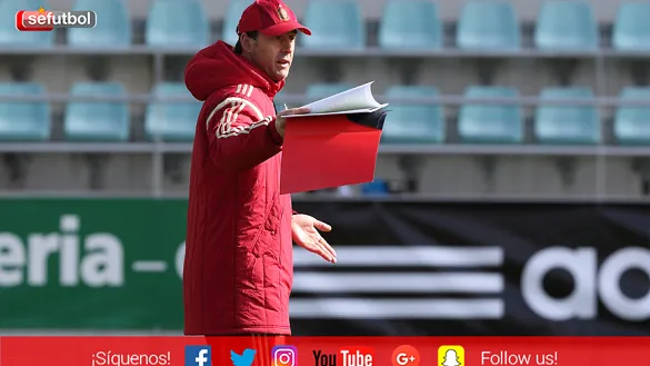 Julen Lopetegui recibe el apoyo de Twitter