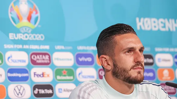 Koke Resurrección durante un entrenamiento con España