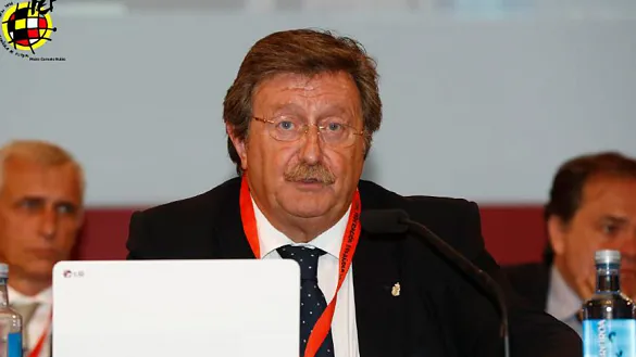 El Presidente de la RFEF, Juan Luis Larrea, asistirá a la final de la Eurocopa Sub-19 femenina