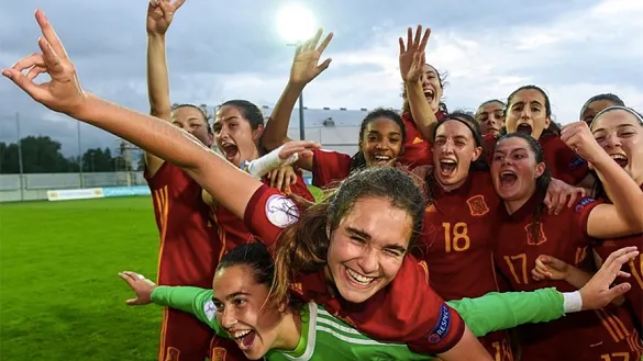 La Sub-17 femenina celebra un triunfo en Lituania