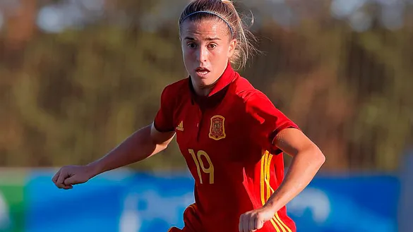 Bárbara Latorre durante un partido con la Selección española