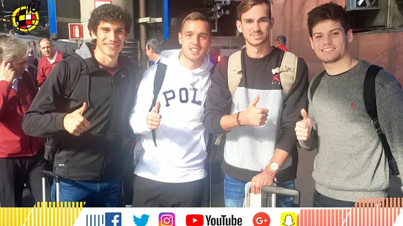 Los jugadores internacionales Sub-21 Jesús Vallejo, Pol Lirola, Fabián Ruiz y Jorge Meré posan a la llegada del equipo a la estación de Atocha