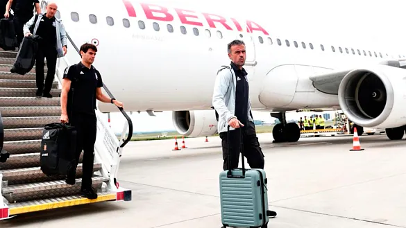 La Selección aterriza en Praga