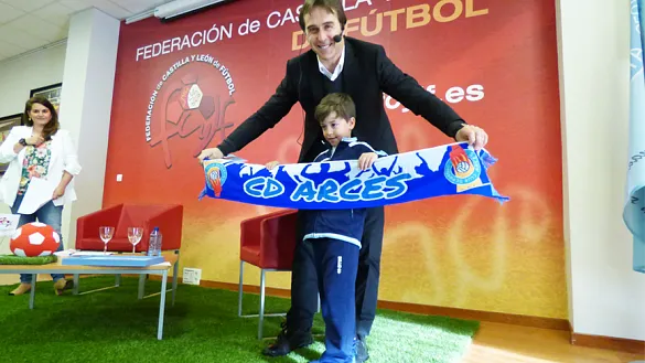Julen Lopetegui durante un momento de su coloquio en la sede de la Federación de Castilla y León